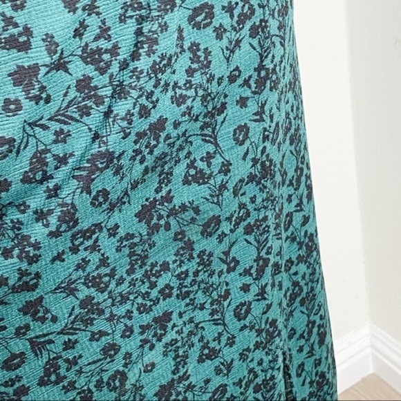 Zara green floral puffy sleeves midi dress - Picture 3 of 10